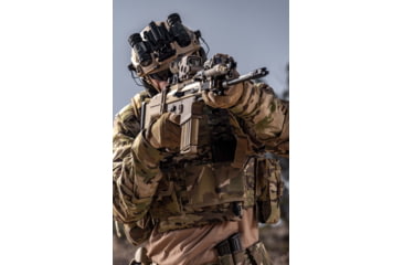 Image of EOTech BinoNV 1x w/ Wilcox G24 Mount, ESA Gen III, White Phosphor, Black, EOT-BINO-AI-B