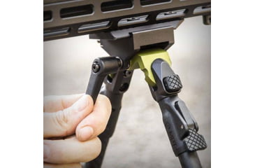 Image of MDT 105561GRN GRND-POD Green/Black 4.50-9 Carbon Fiber/Alu