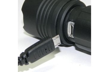 Image of Smith &amp; Wesson M&amp;P15 USB Rechargeable LED Flashlight, 800 Lumens, Black body/White LED 110221