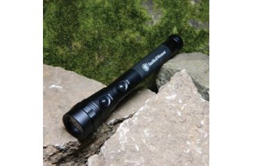 Image of Smith &amp; Wesson Powertech Galaxy 6 Flashlight, Black body, 3 White LED, 3 Red LED 110242