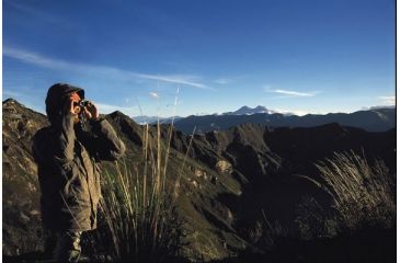 Image of Steiner 8x22mm Safari Pro Binocular