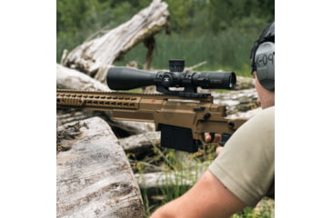 Image of UTG Pro ACCU-SYNC QR Cantilever Mount, 40 MOA, 70 mm Offset, 30 mm Tube, Picatinny, Black, AIR340MOA