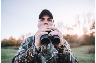Image of Vanguard Endeavor ED II 8x42 mm Binoculars, Black Endeavor ED II 8420