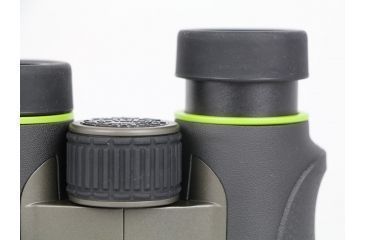 Image of Vanguard Endeavor ED IV 8x42 mm Binocular, Black, Endeavor ED IV 8420