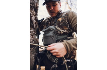 Image of Vortex Razor UHD 8x32mm Binocular, Green, 9.37x8.25x4.75, RZB-0832
