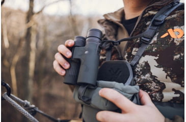 Image of Vortex Razor UHD 8x32mm Binocular, Green, 9.37x8.25x4.75, RZB-0832