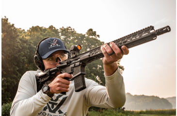 Image of Vortex Triumph 1x Reflex Red Dot Sight, 2 MOA Dot Reticle, Black TRI-RD2