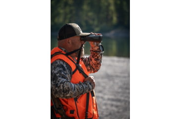 Image of Winchester Supreme Optics 8x42mm Binocular, Black/Gray, W12-0842