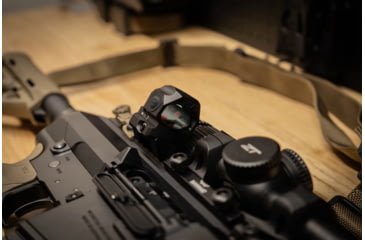 Image of ZeroTech Optics Trace H.A.L.O 1x28mm Enclosed Micro Reflex Sight, 3MOA Reticle, Black, TRAE28
