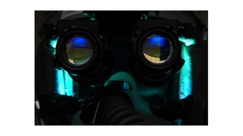 AGM Global Vision Apache A9 Aviator Night Vision Aviation Goggle System, Gen 3, Auto-Gated, Level 1, Black, 12AA9123353111