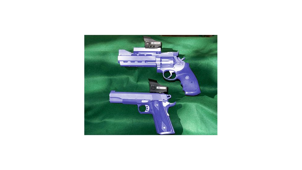 ATN Compact Digital Ultra Reflex Sight mounted