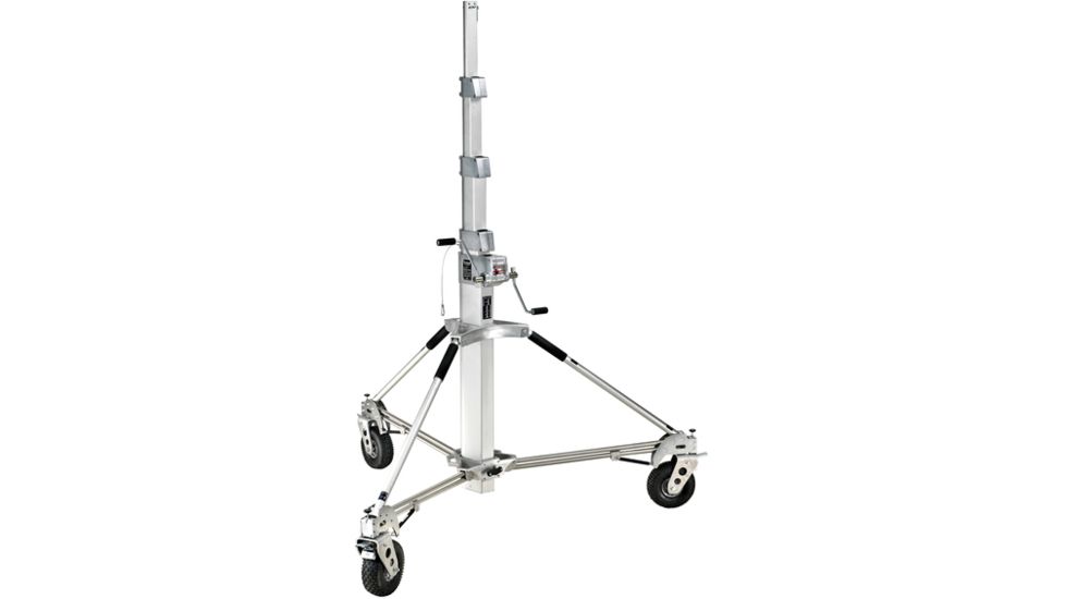 Avenger Long John Silver 19.75FT. 5-Section, Braked Pneumatic Wheels B7057