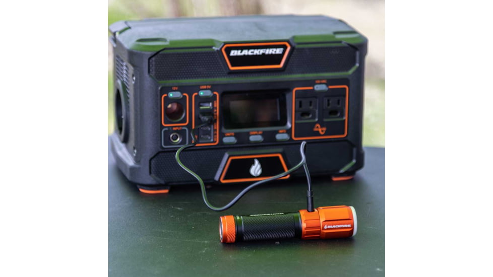 Blackfire-Klein Outdoors Rechargeable LED Flashlight Lantern, Lithium-Ion, White, 500 Lumen, Black/Orange, BBM6412