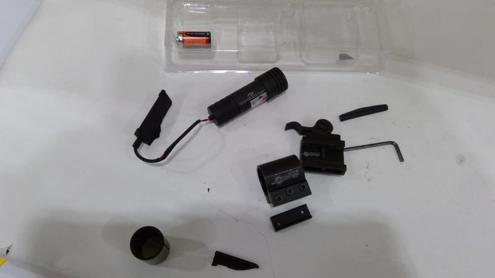 EDEMO AimShot 1mW IR Laser w/ QR Rail Mount and Rail Mounted Pressure Switch KT9172, EDEMO1