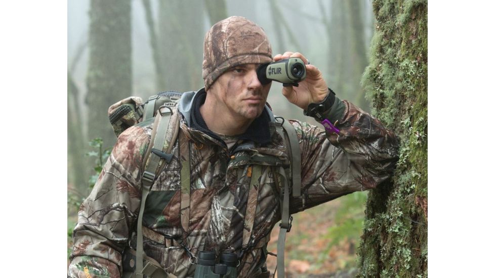 FLIR Systems Scout II 320 Thermal Night Vision Monocular Thermal Imaging Night Vision Camera,Green/Black 431-0009-21-00S