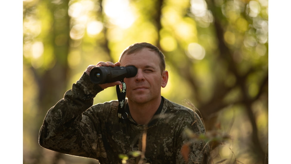 FLIR Systems Scout Pro II 2-8x35mm Thermal Monocular, 60 Hz, 640x480 pixels, Black, 15002-0101