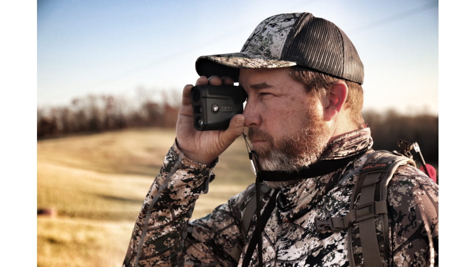 German Precision Optics RangeTracker 2000 Rangefinder 1210631