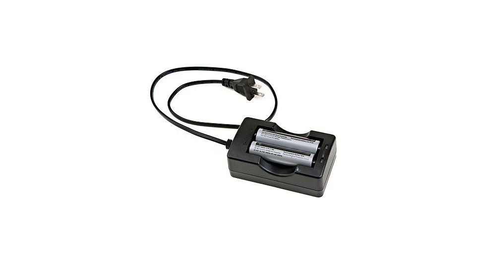 Guard Dog Security Solaire Rechargeable Tactical Flashlight, 5 Modes, 900 Lumen, Black, TL-GDS900