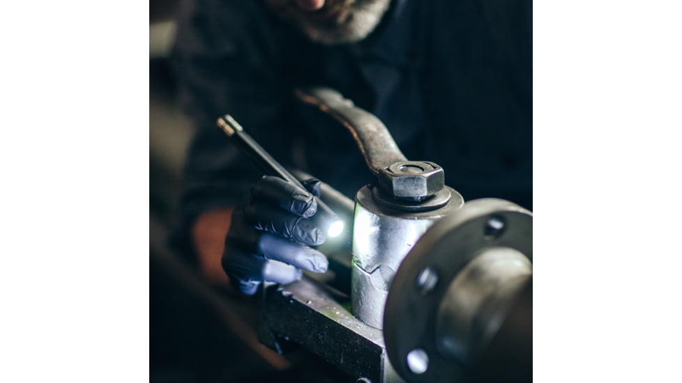 LED Lenser I6 3x AAA LED Flashlight, 140 Lumens, Box, Black, 880317