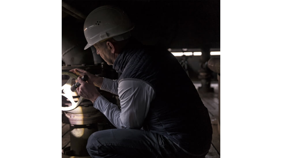 LED Lenser I9R Li-Ion Rechargeable LED Flashlight, 400 Lumens, Box, Black, 880323