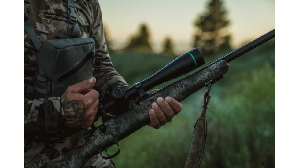 Mueller Optics 8-32x44mm Side Focus 30mm Tube Tactical Rifle Scope w/ MilDot Reticle, MT83244TD