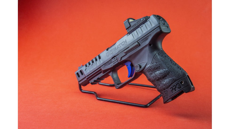 Shield Sights Compact Shield Mini Red Dot Sight, 8 MOA Dot Reticle, SMSC-8MOA Polymer Lens, Black, SMSc-8MOA-POLYMER