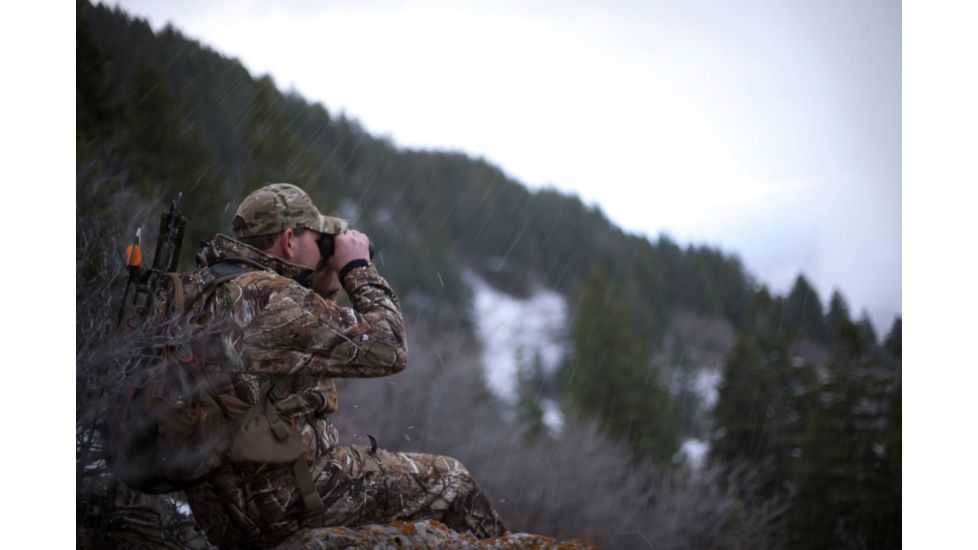 SIG SAUER Zulu5 10x42 Roof Prism Binocular w/HD Glass, Graphite SOZ51001