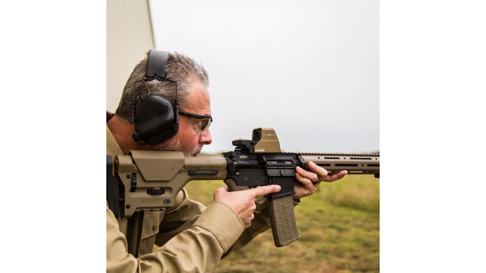 SightMark Ultra Shot Open 1x 33x24mm Reflex Red Dot Sight (A-Spec), 5 MOA dot, 3 MOA dot with 50 MOA circle, 3 MOA dot with 50 MOA crosshair, 3 MOA dot with 30 MOA circle/crosshair (subtensions total 50 MOA) Dark Earth, SM26032DE