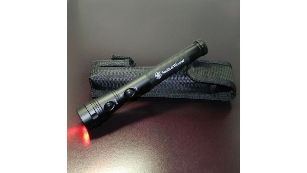 Smith &amp; Wesson Powertech Galaxy 6 Flashlight, Black body, 3 White LED, 3 Red LED 110242