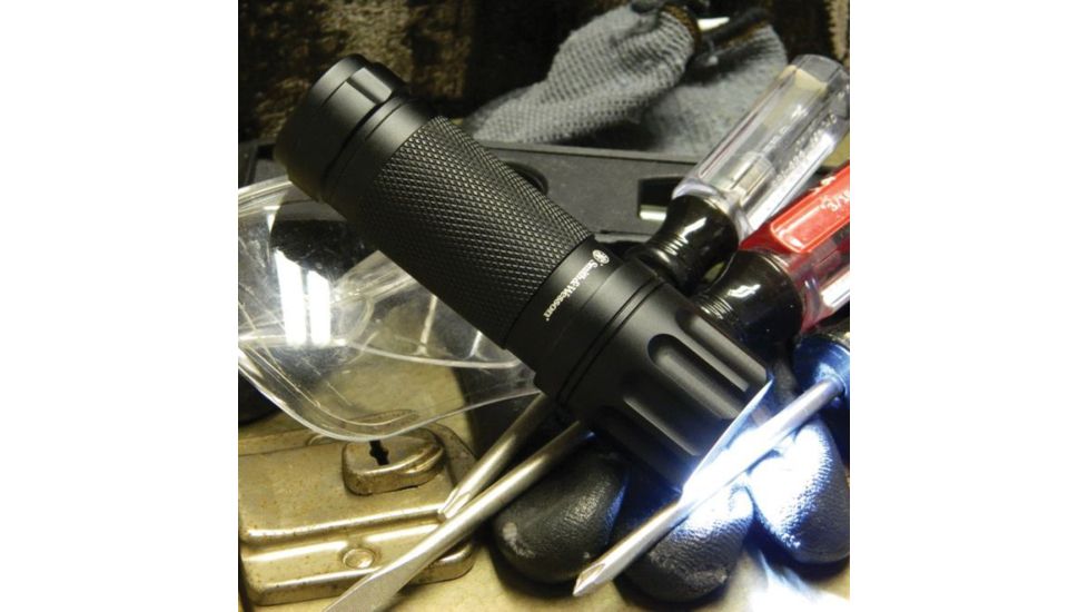 Smith &amp; Wesson Powertech Galaxy 9 LED Flashlight, Black body, 9 White LED, 110204