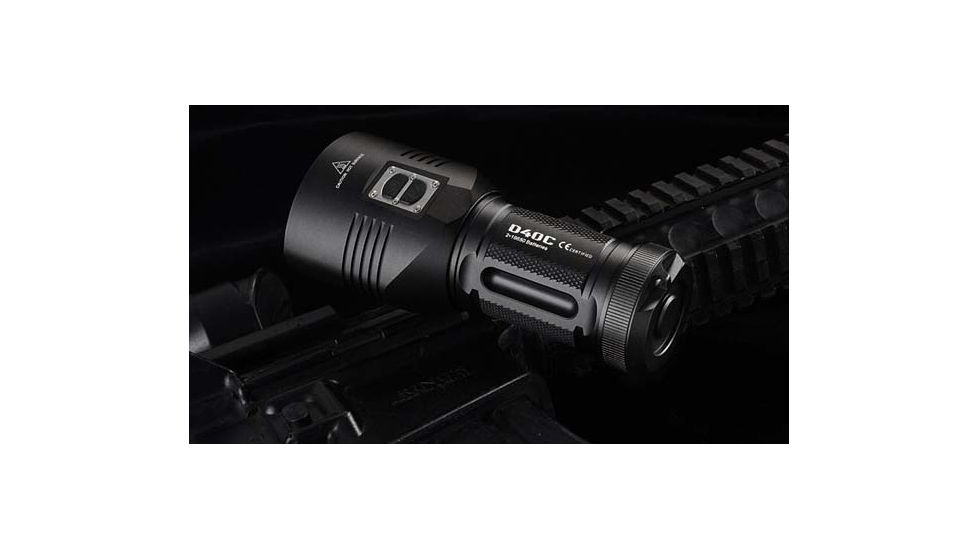 Sunwayman D40C Double-Headed 2x Cree XM-L2 U2 LED Flashlight,2000 Lumens - Runs on 4xCR123A or 2x18650 SUNWAYMAN-D40C-XML2