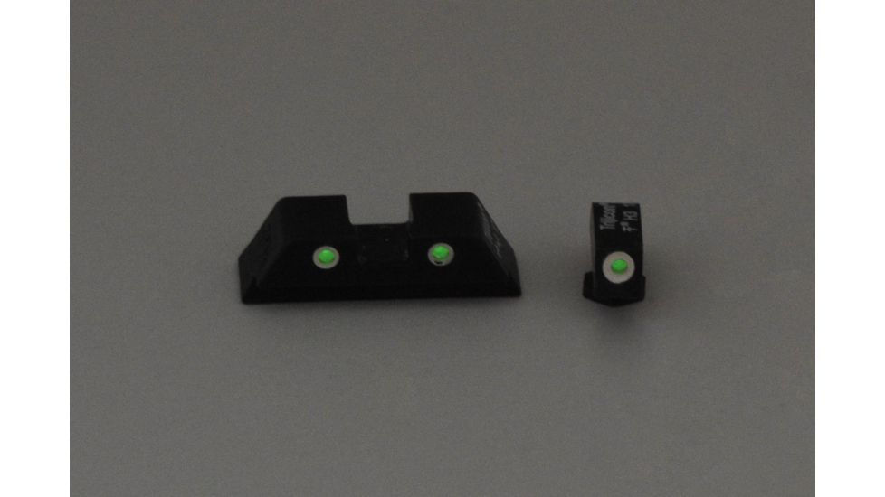 Trijicon Bright &amp; Tough 3 Dot Night Sight Set, Green Front &amp; Rear - For Glock 17/17L/19/22/23/24/26/27/33/34/35/38/39 - GL01