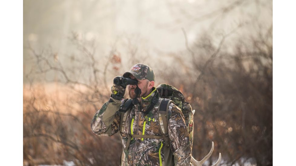 Vanguard Endeavor 8420 Binoculars