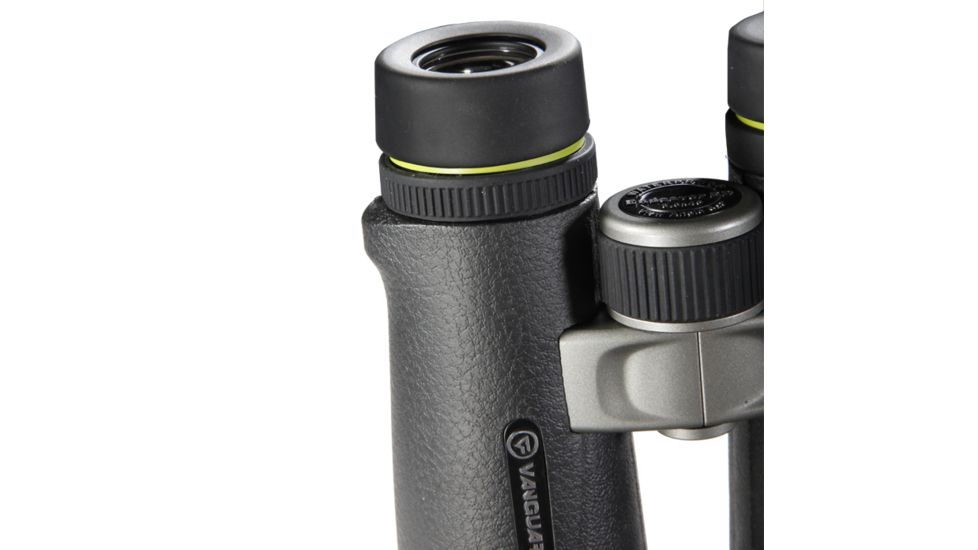 Vanguard Endeavor ED 8545 Binoculars