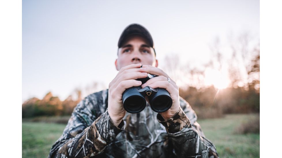 Vanguard Endeavor ED II 8x42 mm Binoculars, Black Endeavor ED II 8420