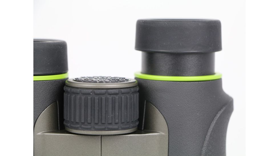 Vanguard Endeavor ED IV 8x42 mm Binocular, Black, Endeavor ED IV 8420