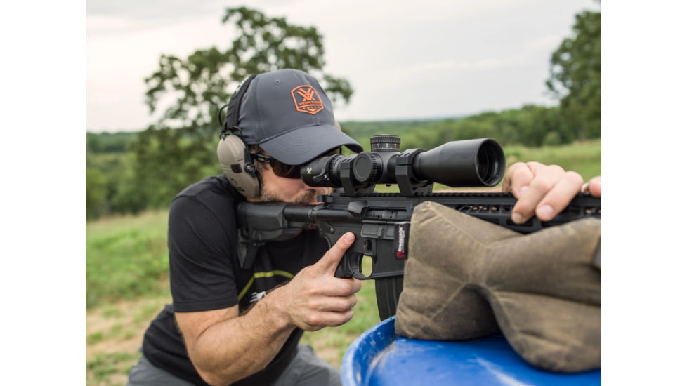 Vortex Venom 3-15x44 FFP EBR-7C MRAD Riflescope, 34mm Tube, Black, 17.5x 4.5x 4.0, VEN-31502