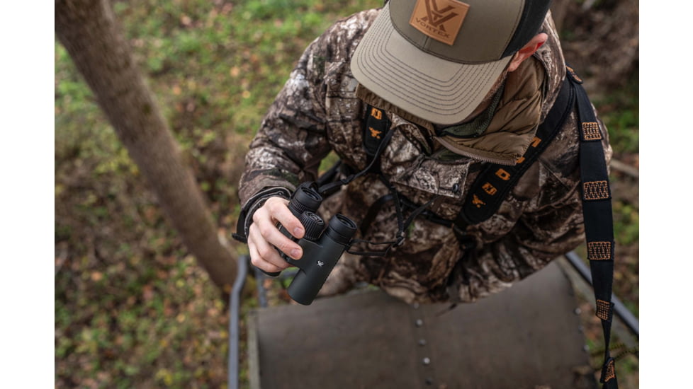 Vortex Triumph HD 10x28mm Roof Prism Binoculars